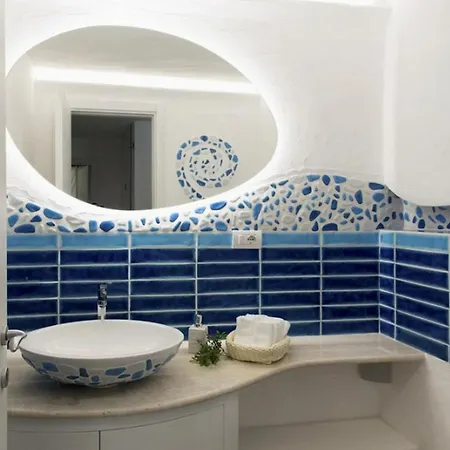 Cozy Villa, Quiet Location & Pool - What'app - 0034-611-233-784 - For Reservations! Villa *